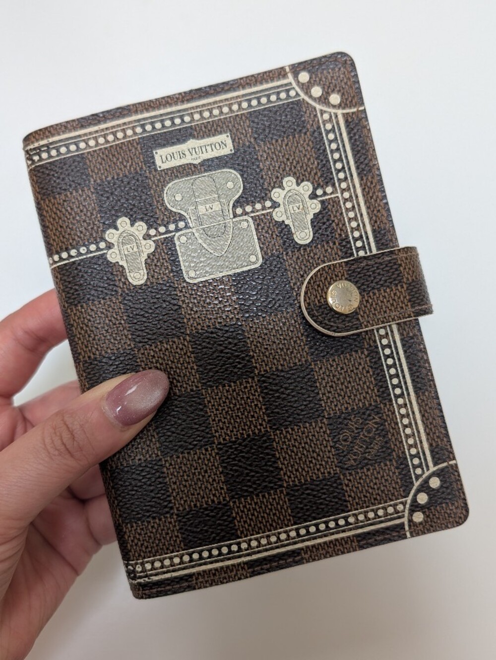 Authentic Louis Vuitton LV Damier Small Ring Agenda Cover Brown